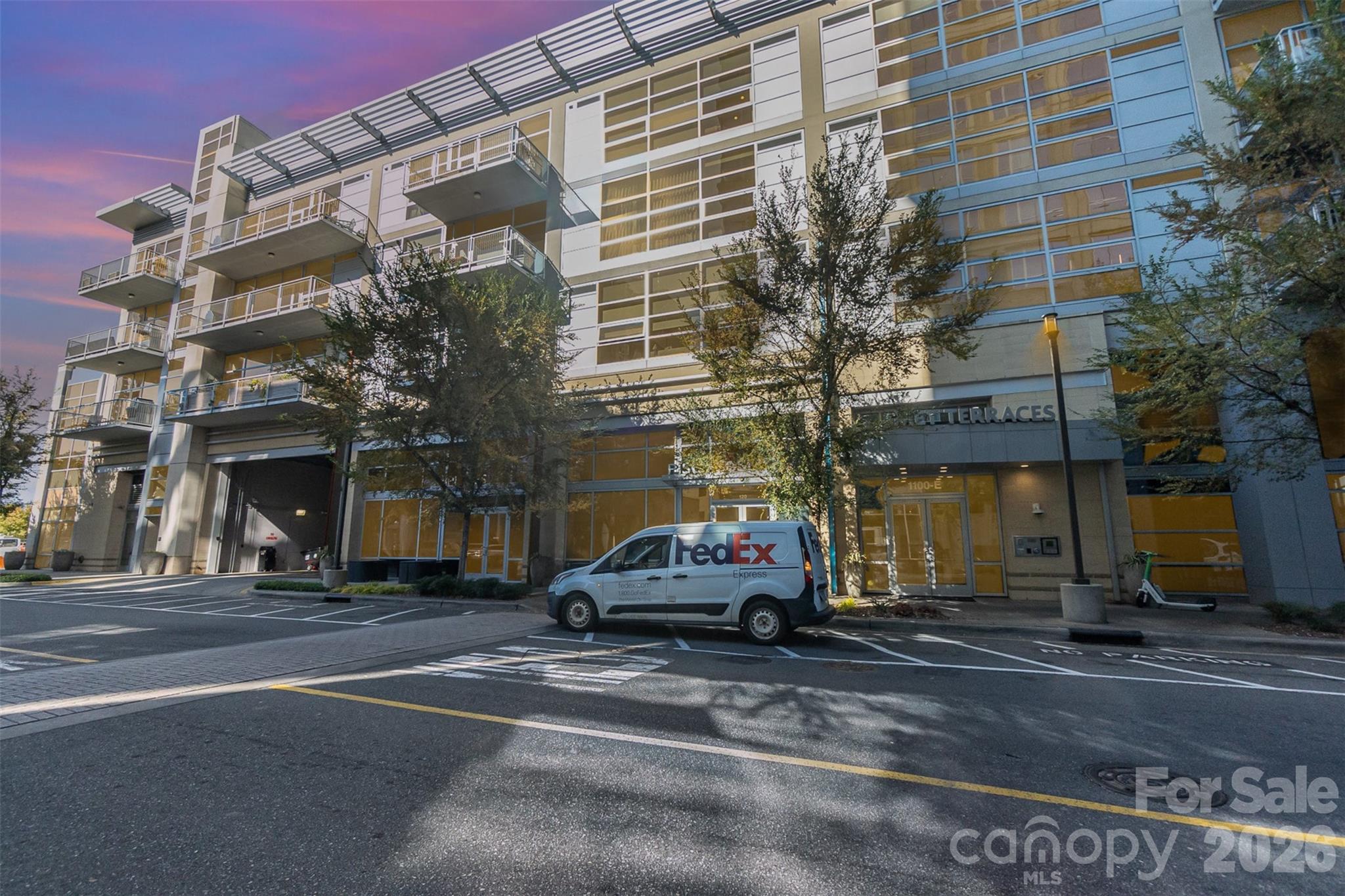 Metropolitan - Residential