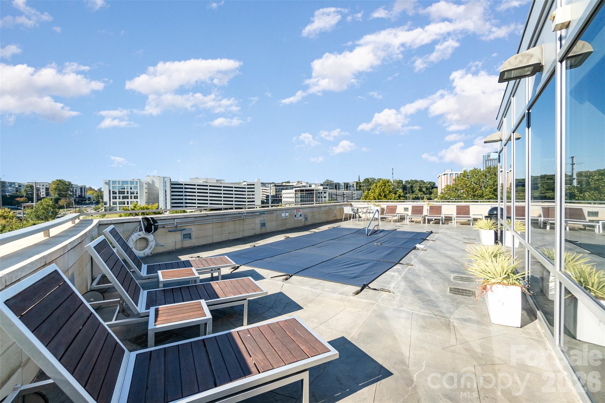 Metropolitan - Residential