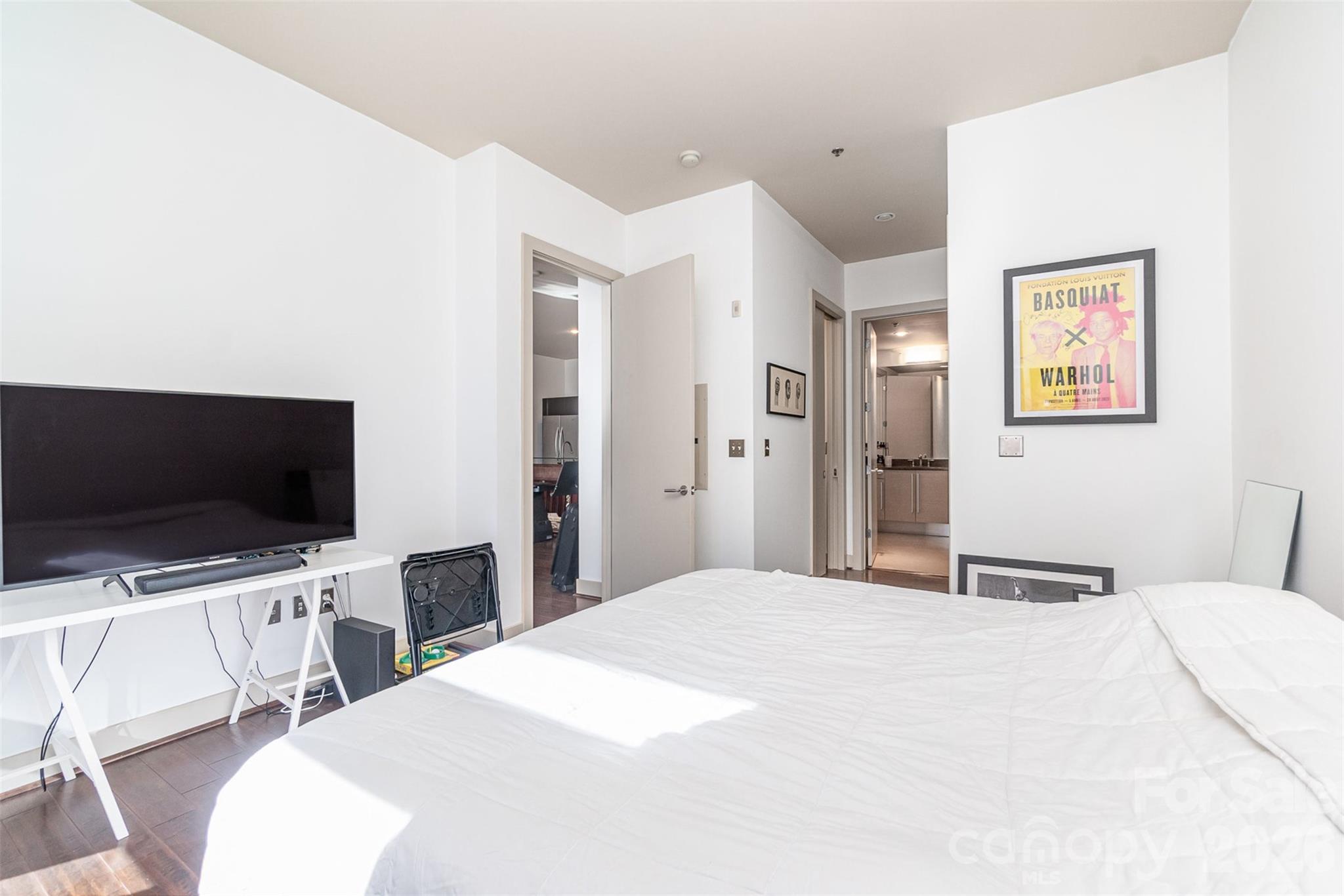 Metropolitan - Residential