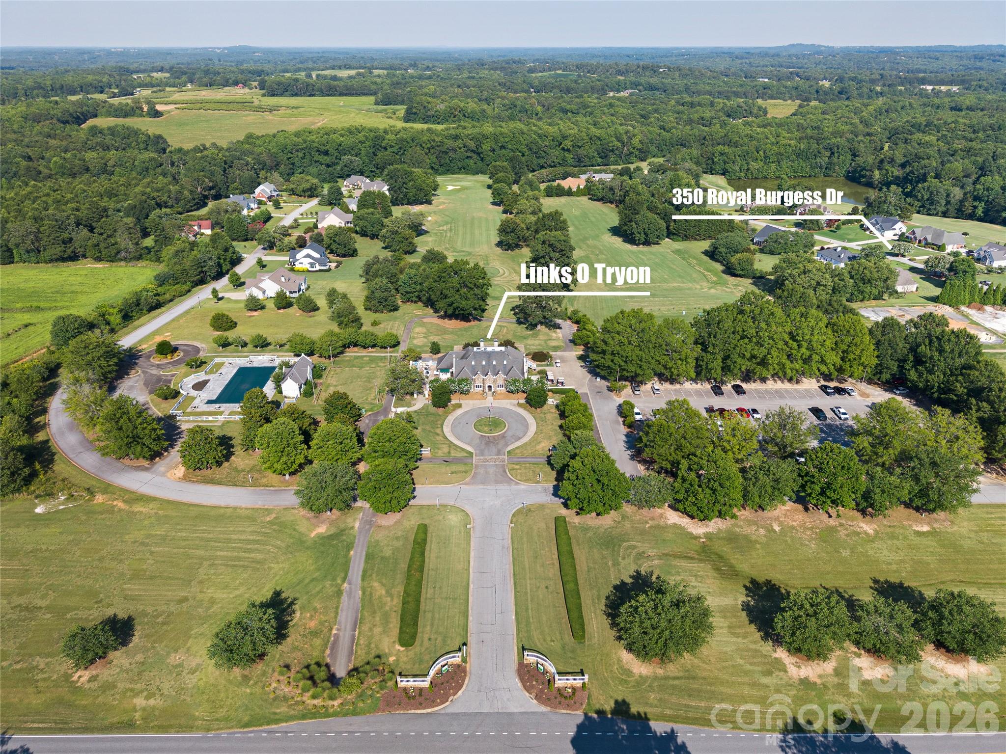 Links O Tryon - Residential