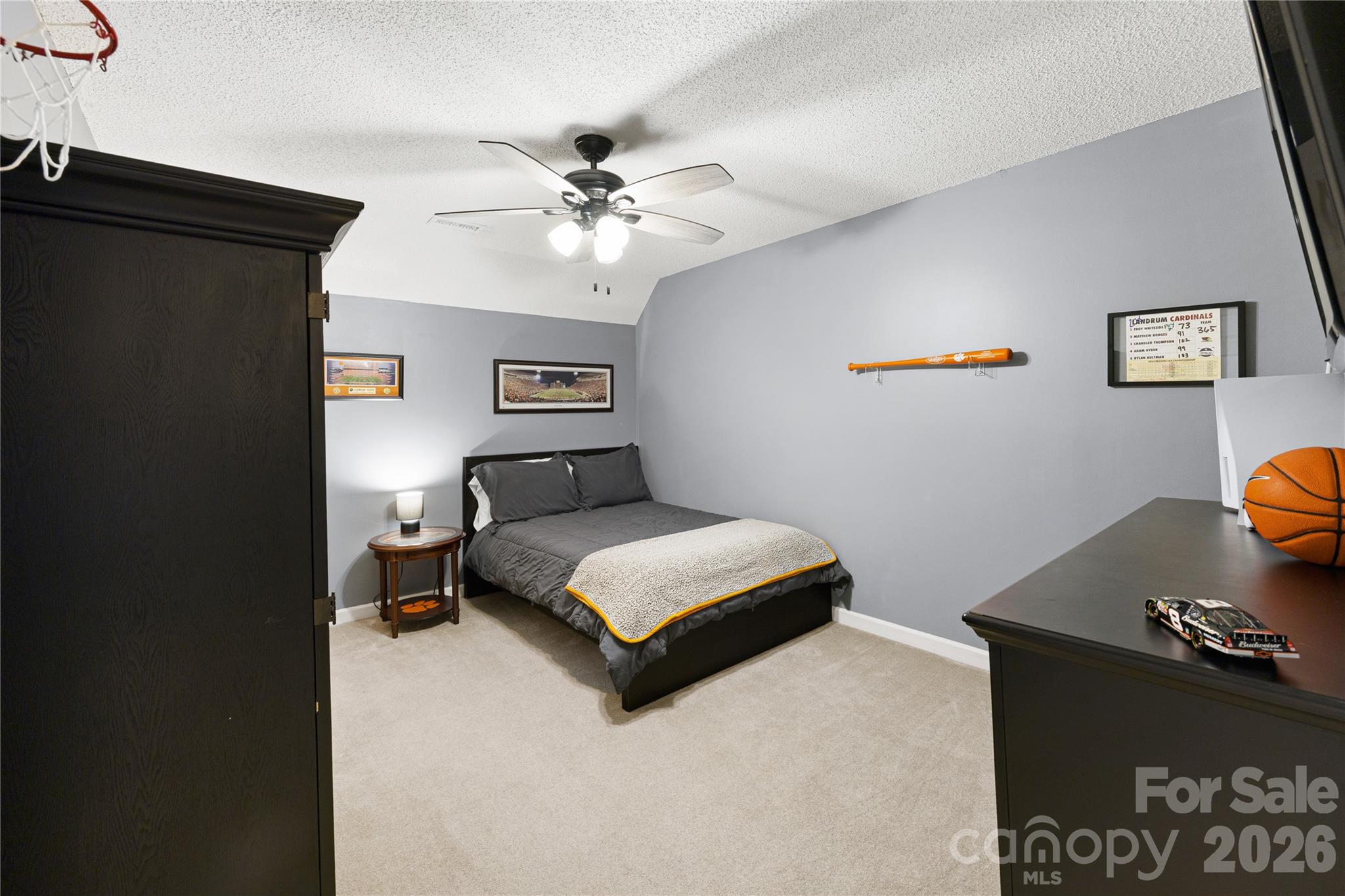 Links O Tryon - Residential