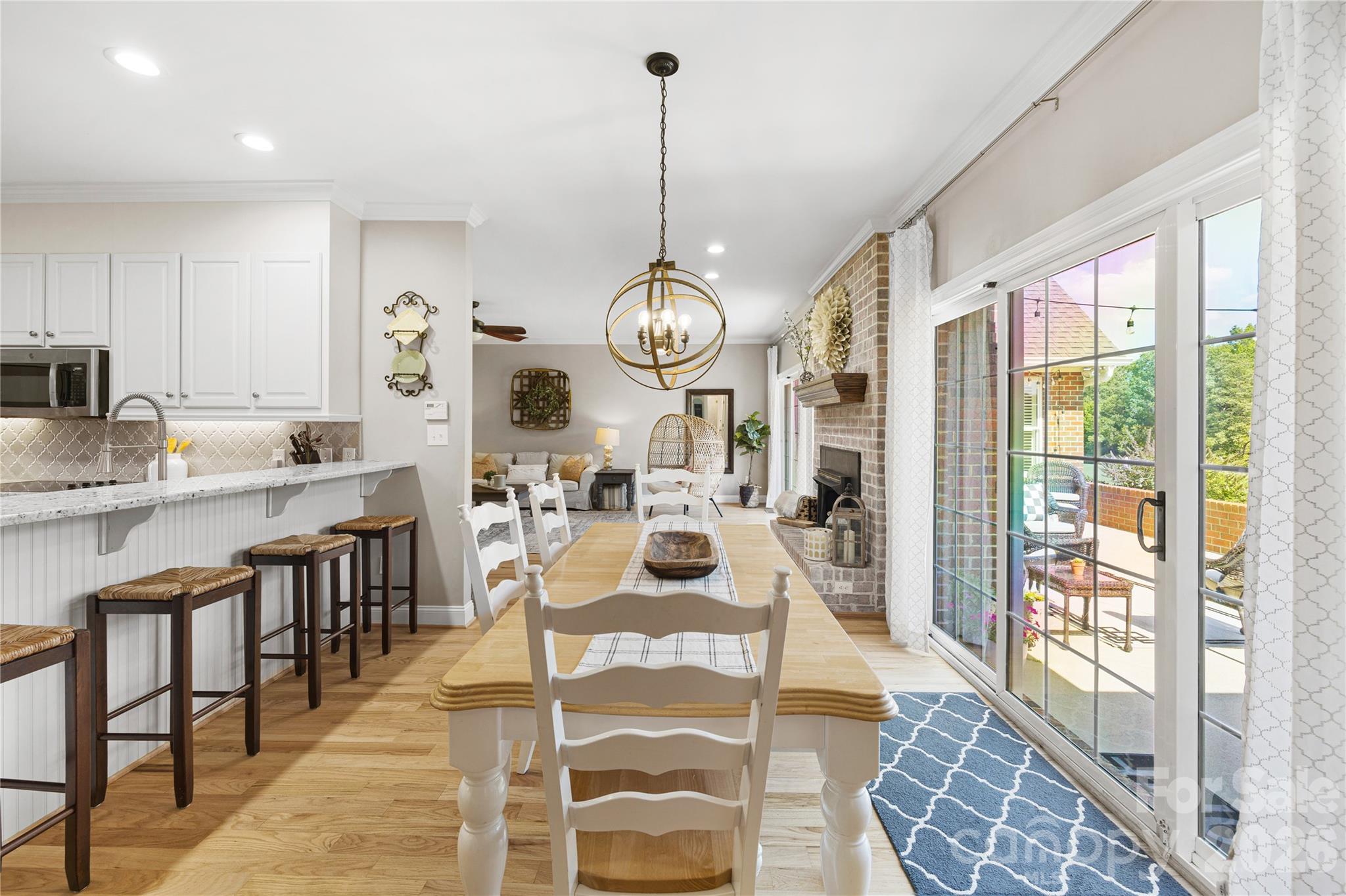 Links O Tryon - Residential