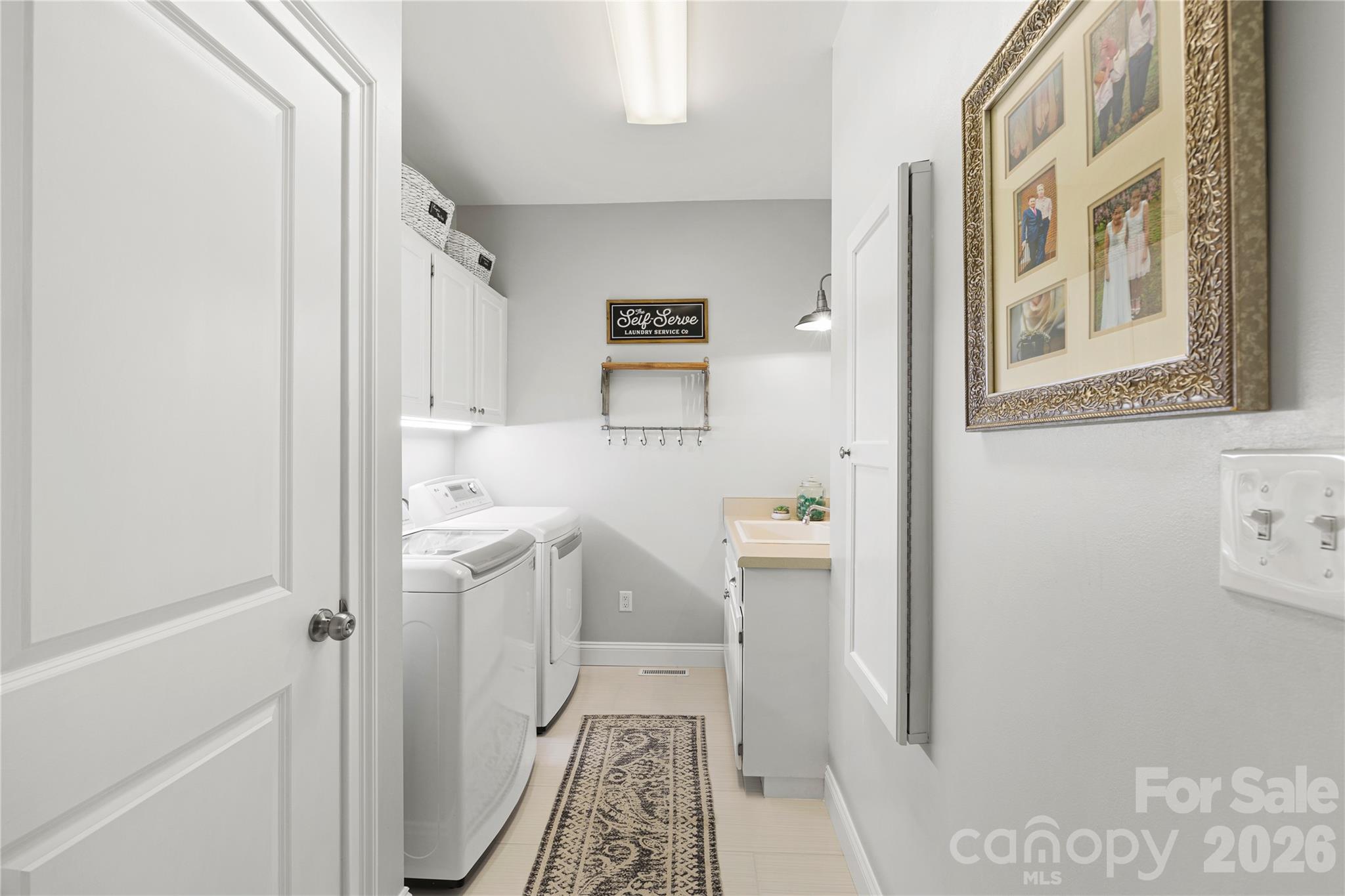 Links O Tryon - Residential