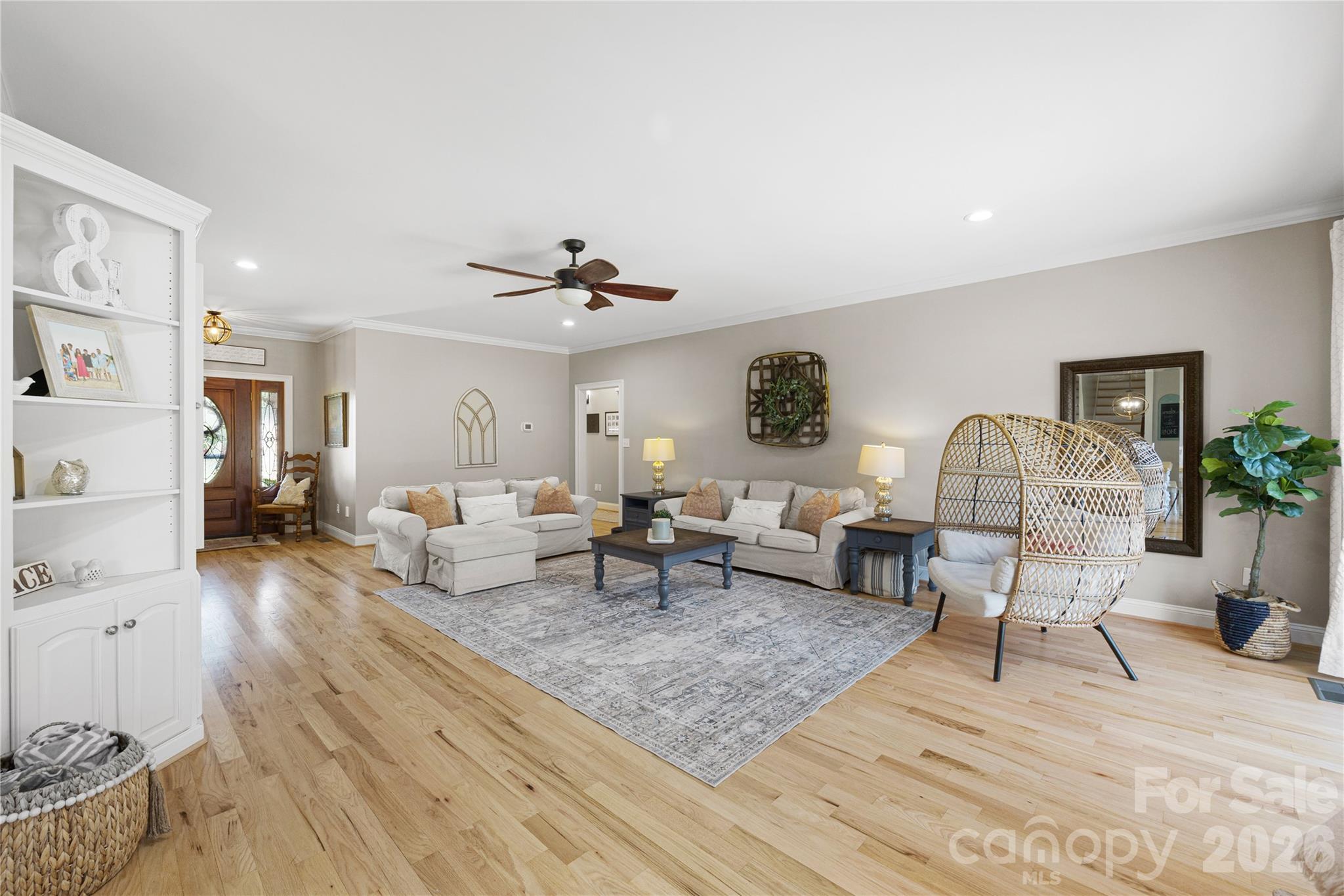 Links O Tryon - Residential