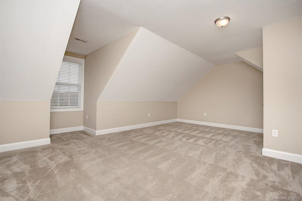 Stoneridge Lakes - Residential