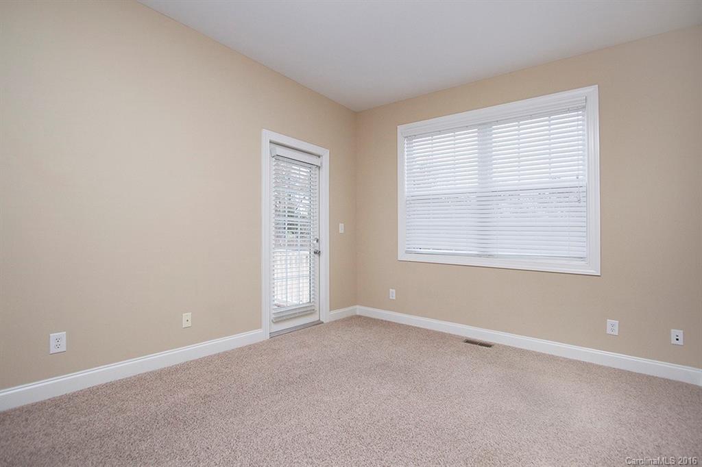 Stoneridge Lakes - Residential