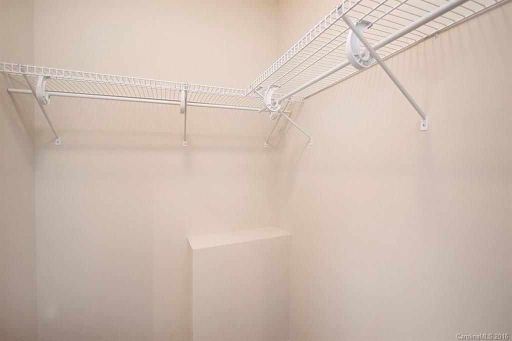 Stoneridge Lakes - Residential