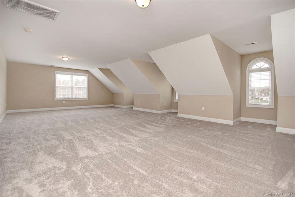 Stoneridge Lakes - Residential