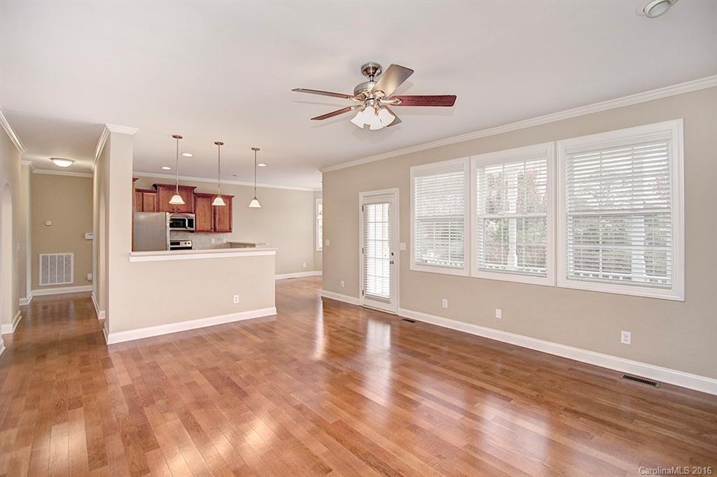 Stoneridge Lakes - Residential