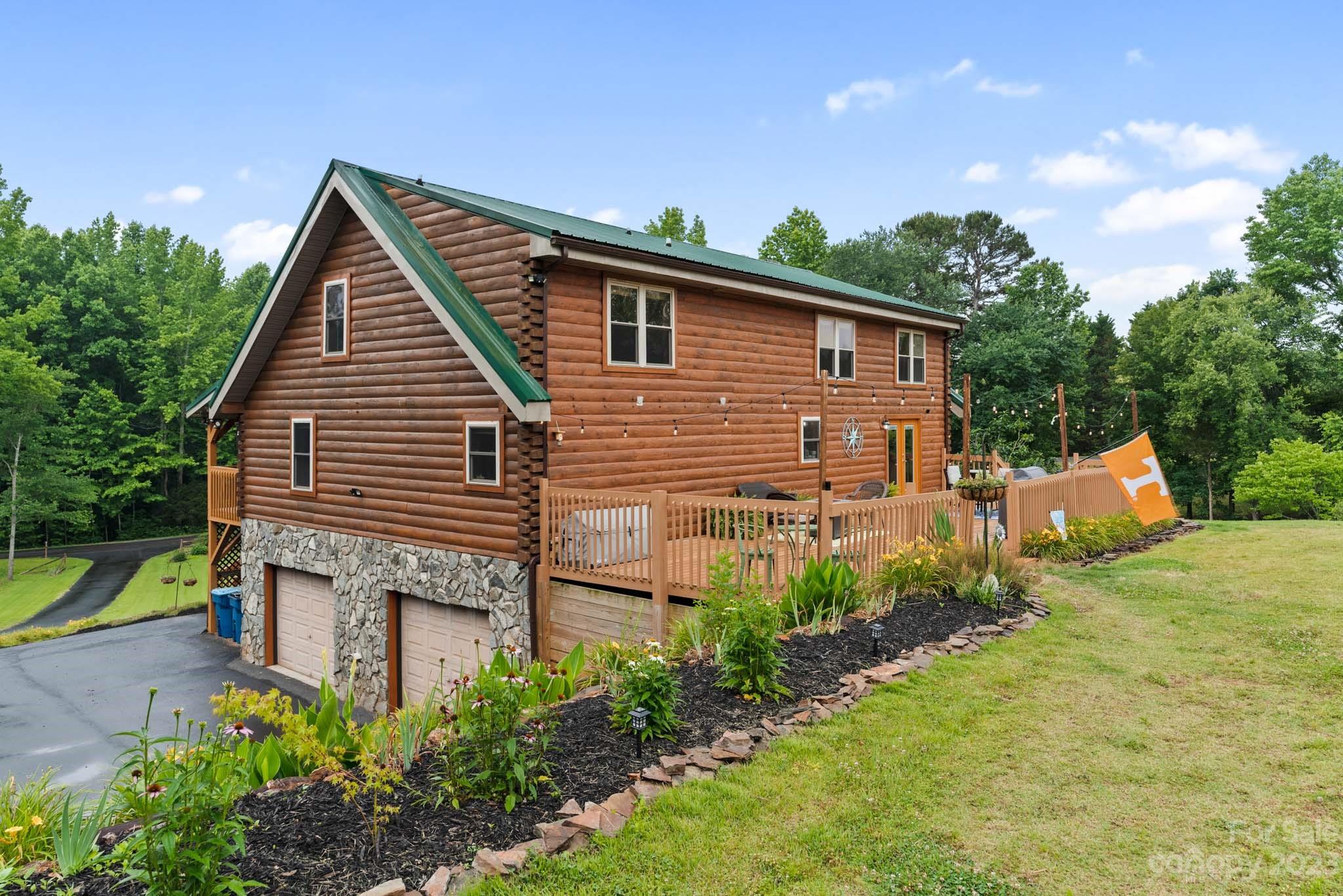 Heatherbrook - Residential