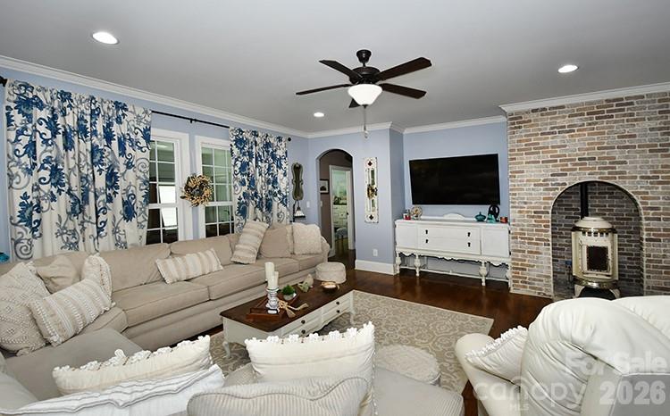 Mountain Creek - Residential