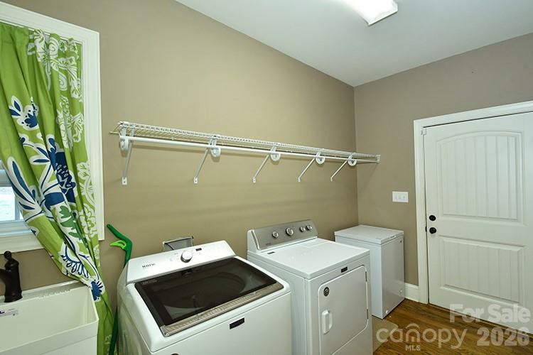 Mountain Creek - Residential