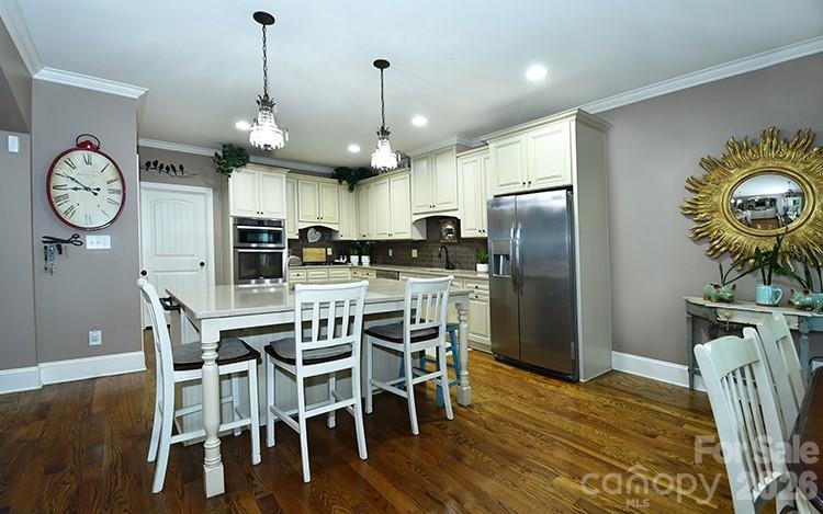 Mountain Creek - Residential