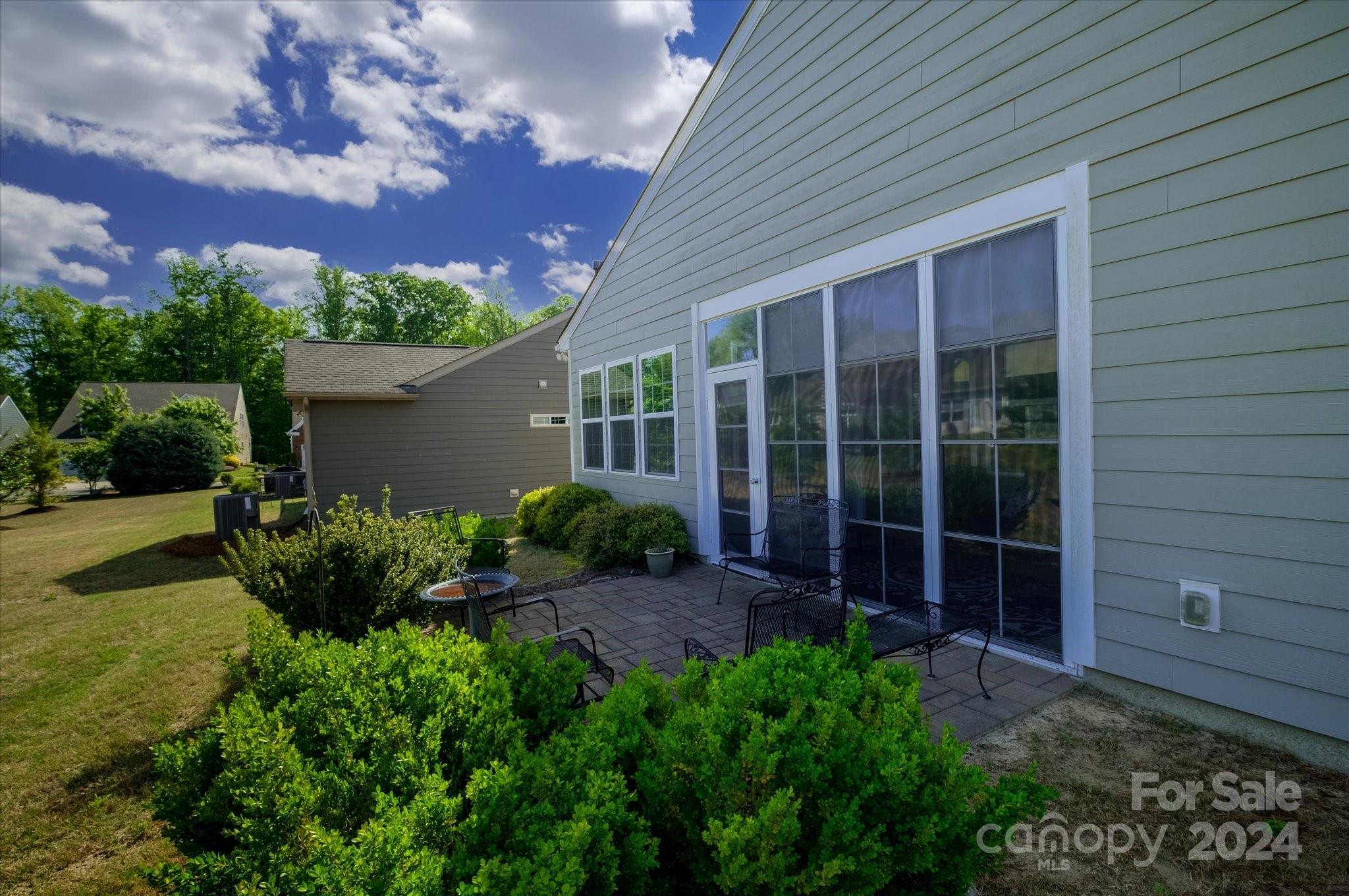 Tree tops - Residential