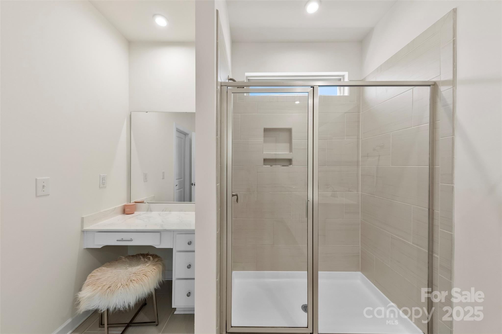 Haywyck Meadows - Residential