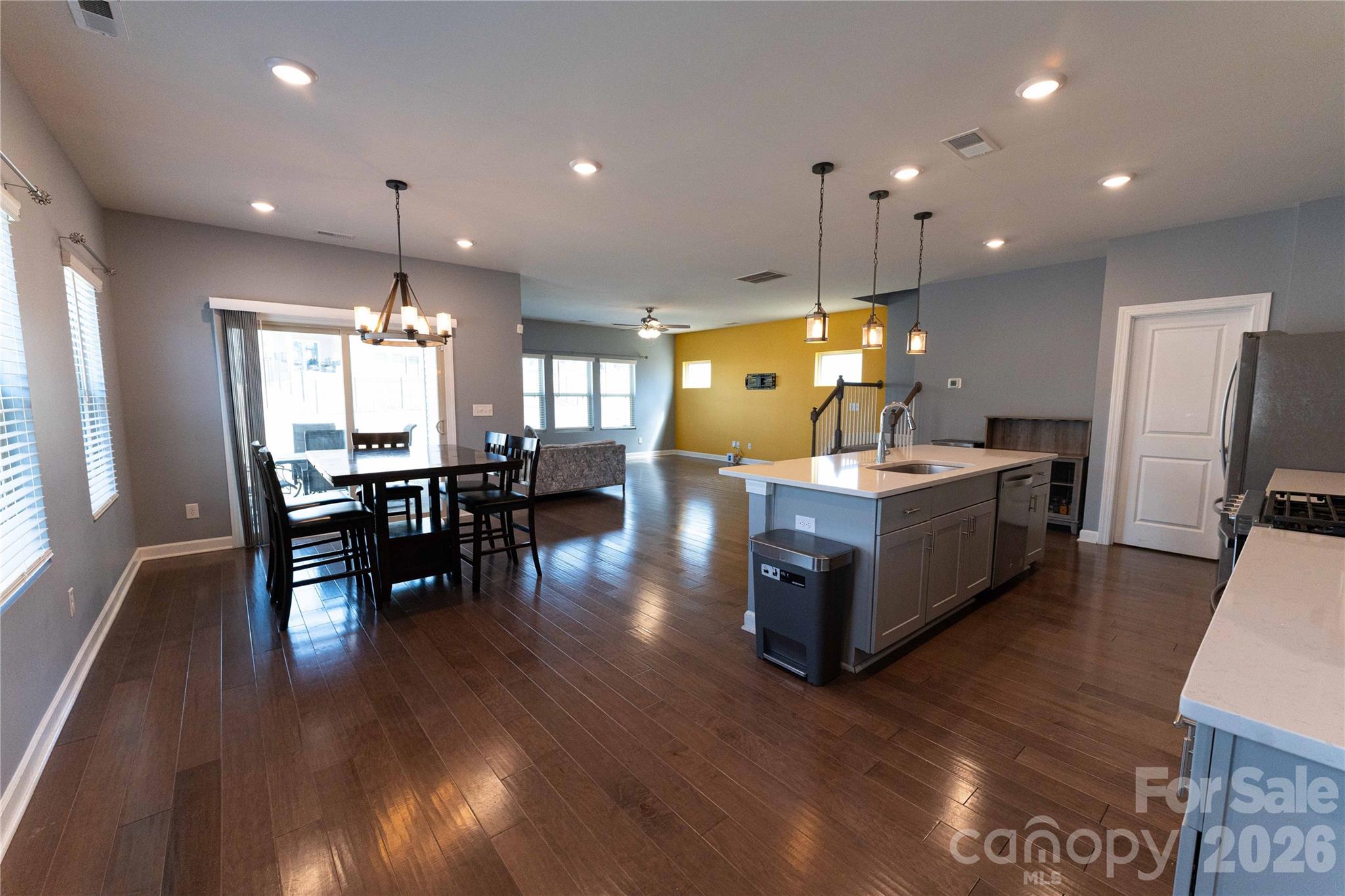 Larkhaven Hills - Residential