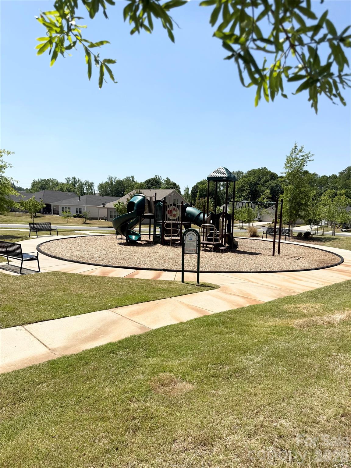 Larkhaven Hills - Residential