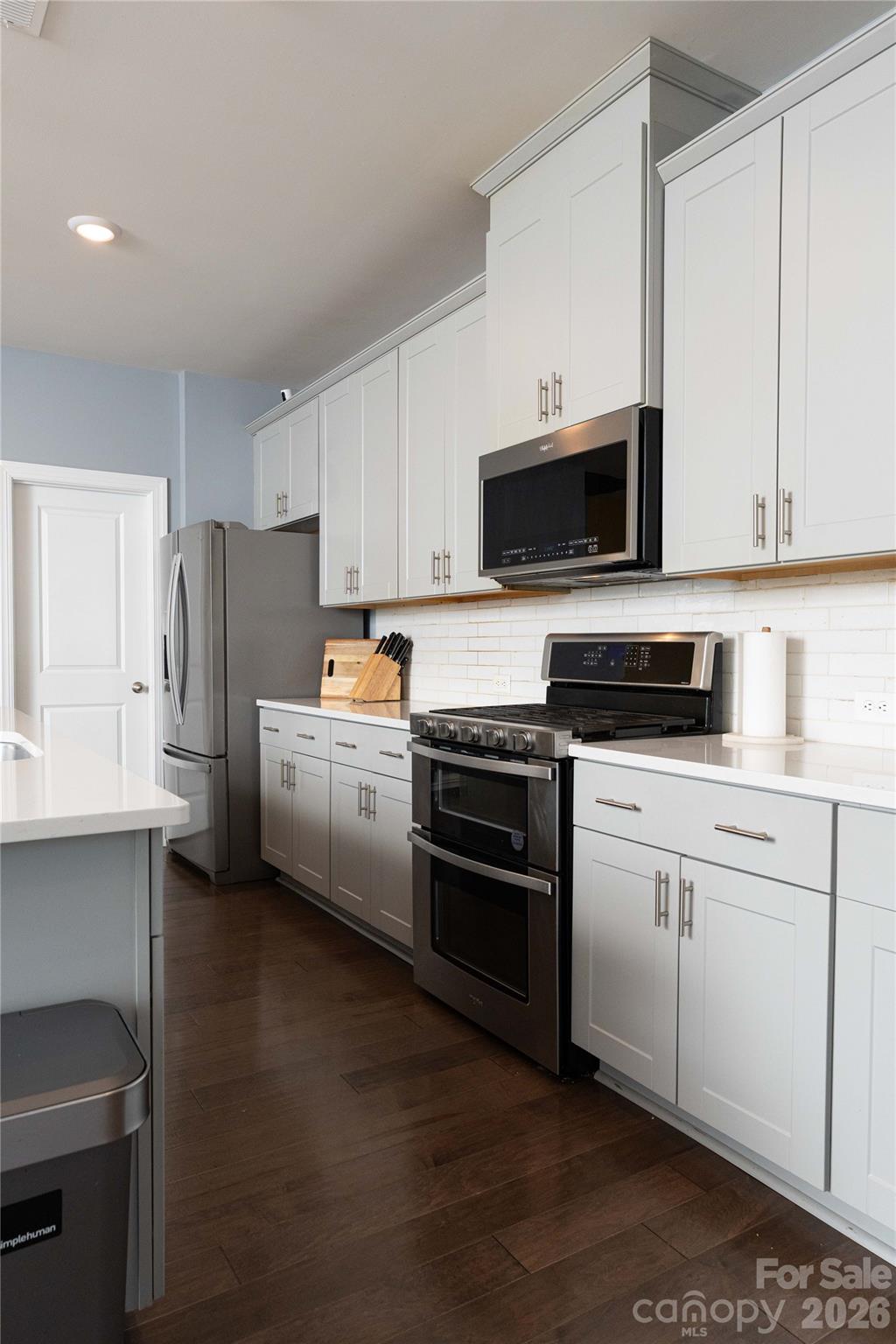 Larkhaven Hills - Residential