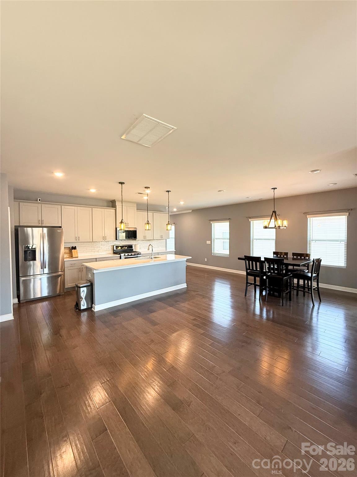 Larkhaven Hills - Residential