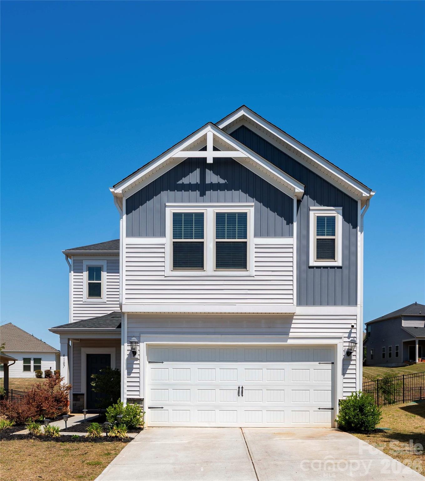 Larkhaven Hills - Residential