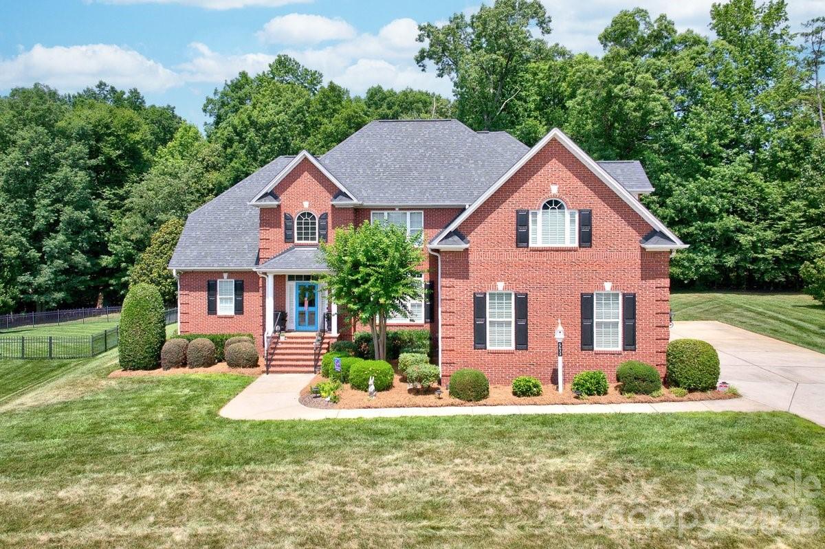 5633 Old Town Lane