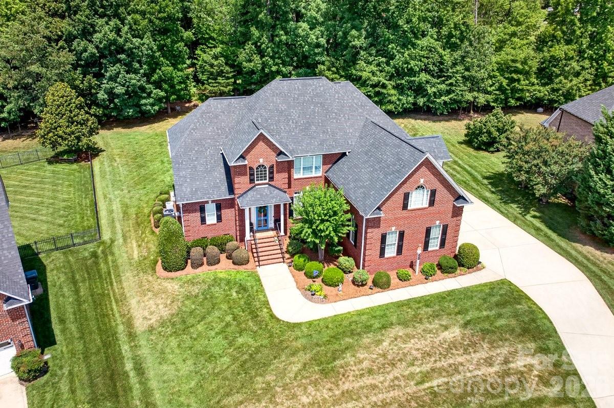 5633 Old Town Lane