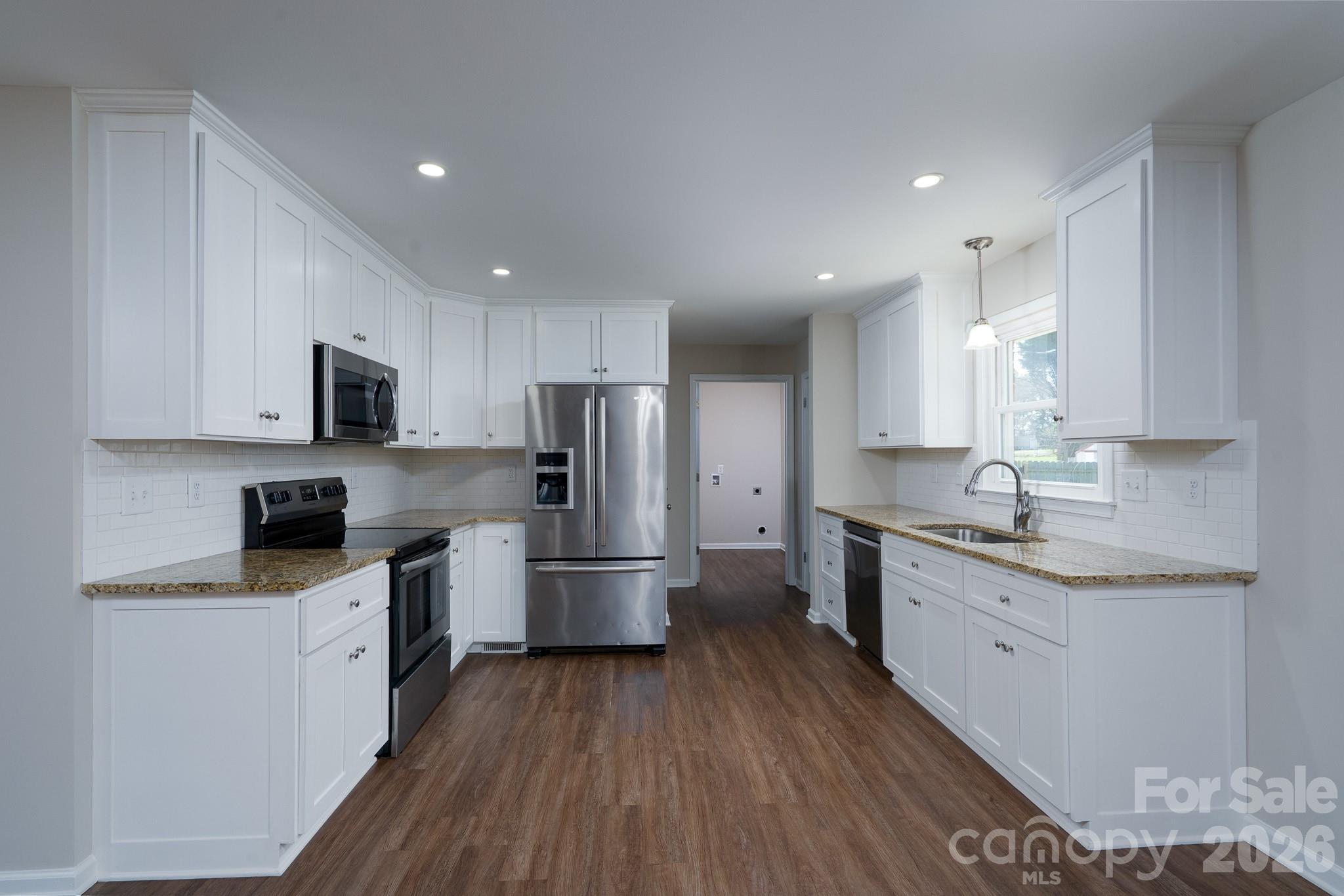 1885 N Enochville Avenue