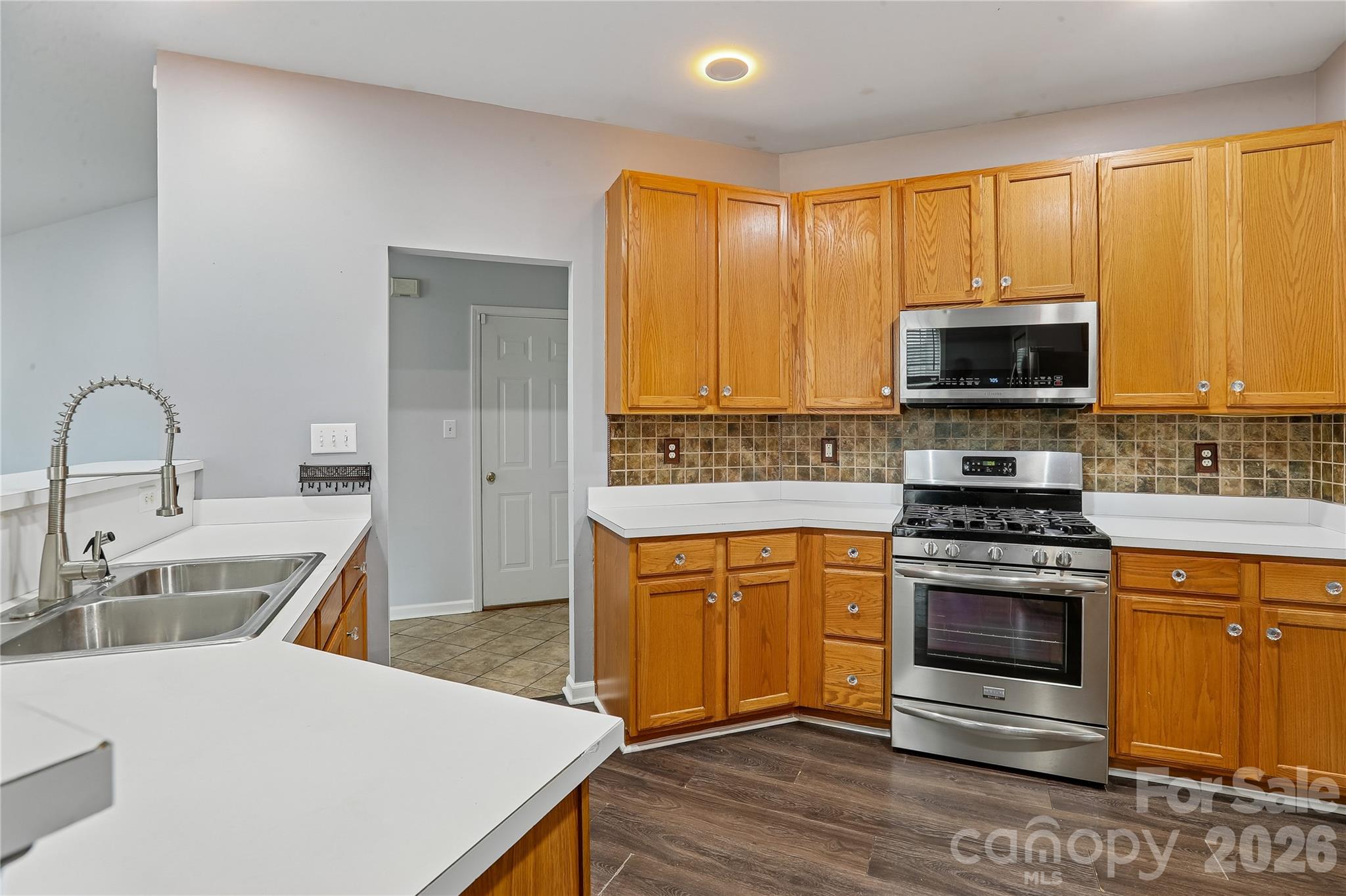 Fox Glen - Residential