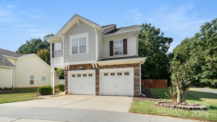 Welcome to this beautiful cul-de-sac home in the desirable Ridge Pointe. This two-story, four-bedroom, two-and-a-half bath residence offers comfort, style, and convenience in every detail. Step inside to find hardwood floors throughout the main level, a spacious kitchen with granite countertops, island, and a five-burner gas range, perfect for cooking and entertaining. The open flow leads to family area and extends to an amazing screened-in porch overlooking the fully fenced backyard—a peaceful retreat with access to the neighborhood’s wooded walking trails.
Upstairs, you’ll find four bedrooms and two full bathrooms, including an oversized primary suite with walk-in closet and private bath, plus the convenience of an upstairs laundry room. Secondary bedrooms offer flexibility for family, guests, or office space. Recent updates include a new roof (2023), offering peace of mind for years to come. Located in a community with sidewalks, streetlights, pool, and cabana, this home combines modern living with neighborhood charm.