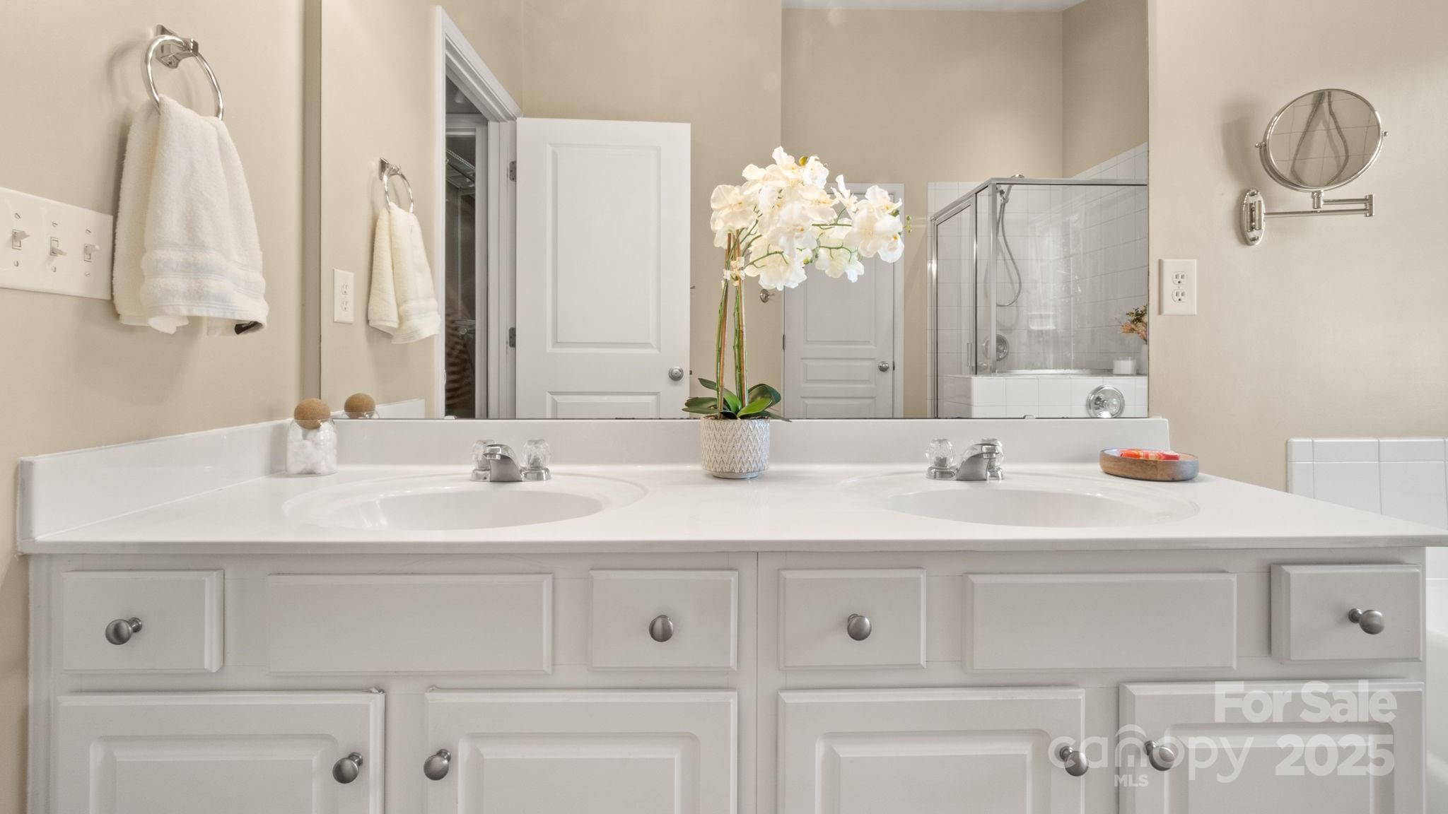 Ridge Pointe - Residential