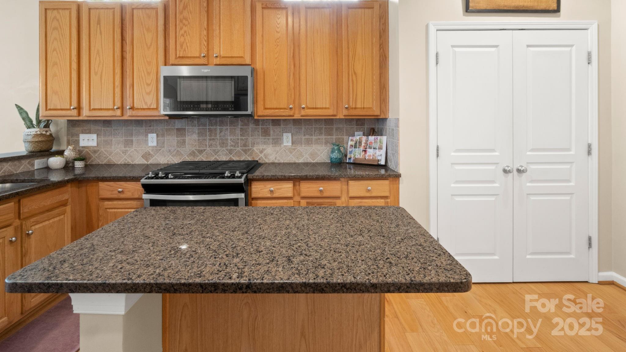 Ridge Pointe - Residential