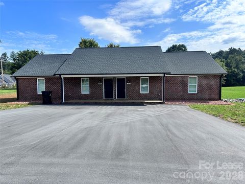 4032 Eugene Drive Lincolnton NC 28092