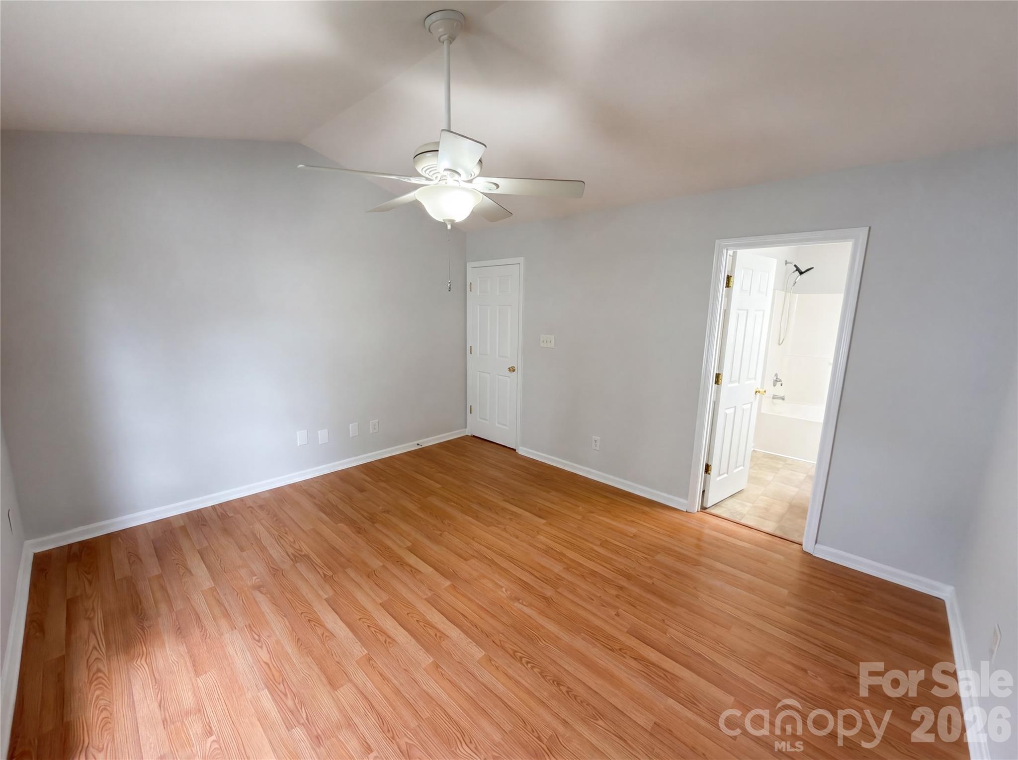 4493 Easywater Lane