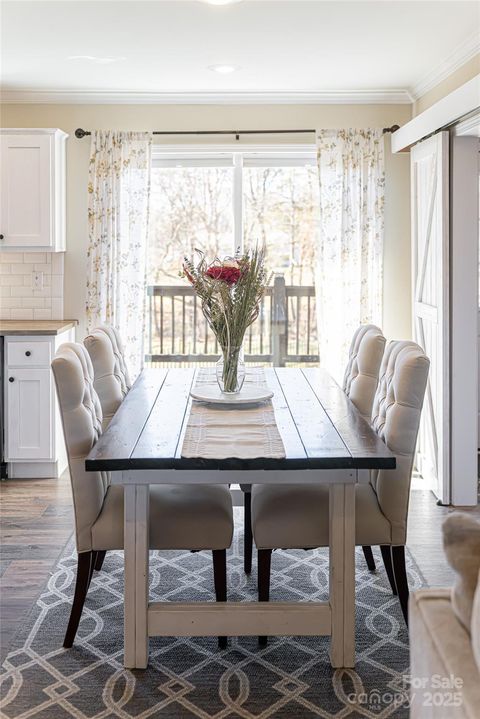 A home in Hendersonville