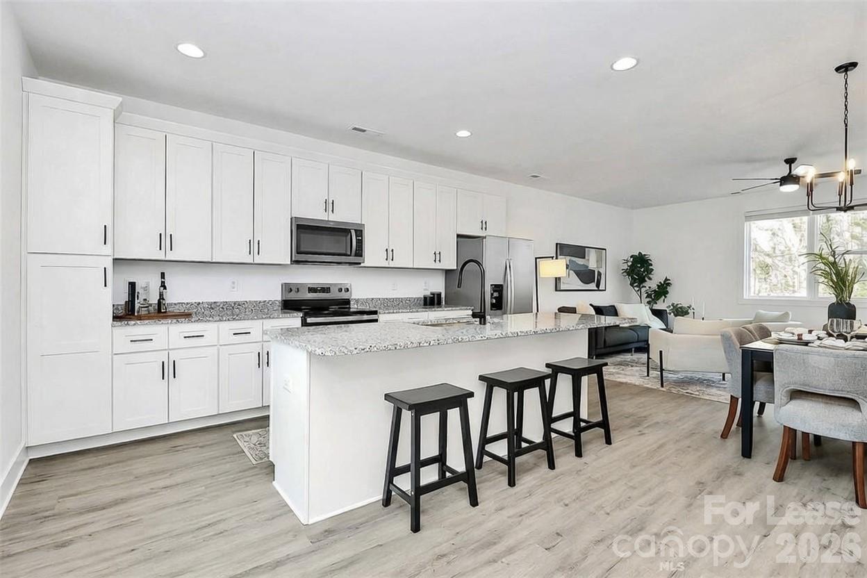 Residences at Oakview - Residential Lease