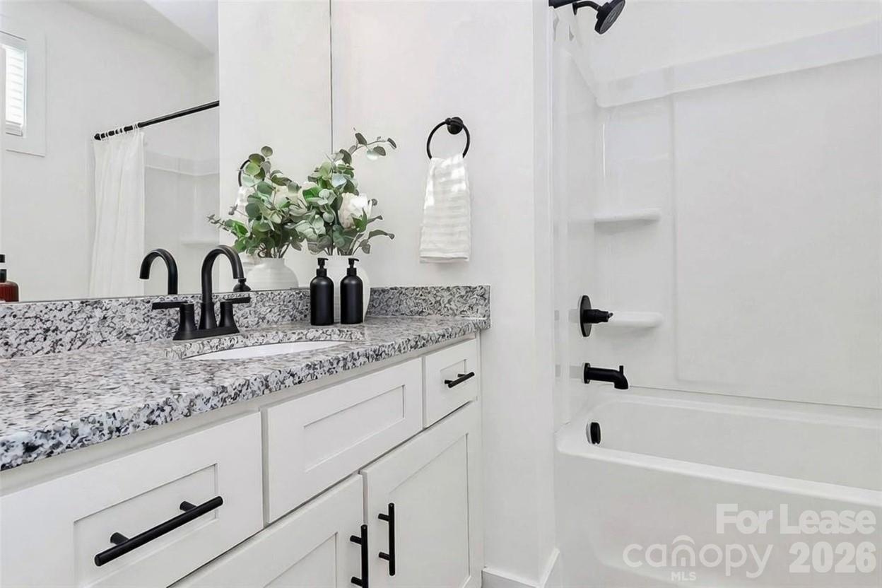 Residences at Oakview - Residential Lease