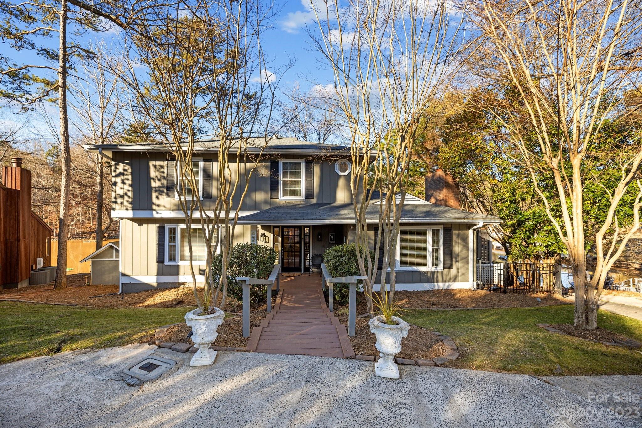 Tega Cay - Residential