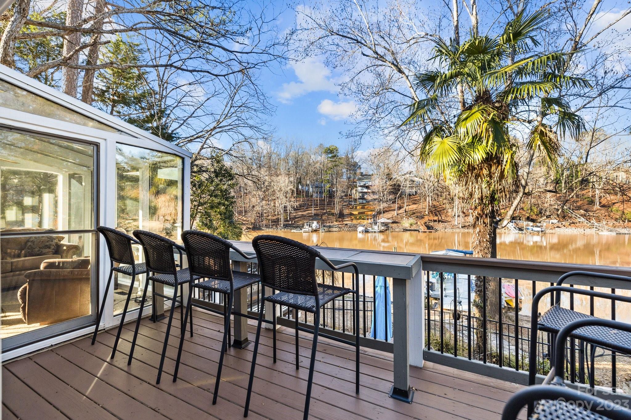 Tega Cay - Residential