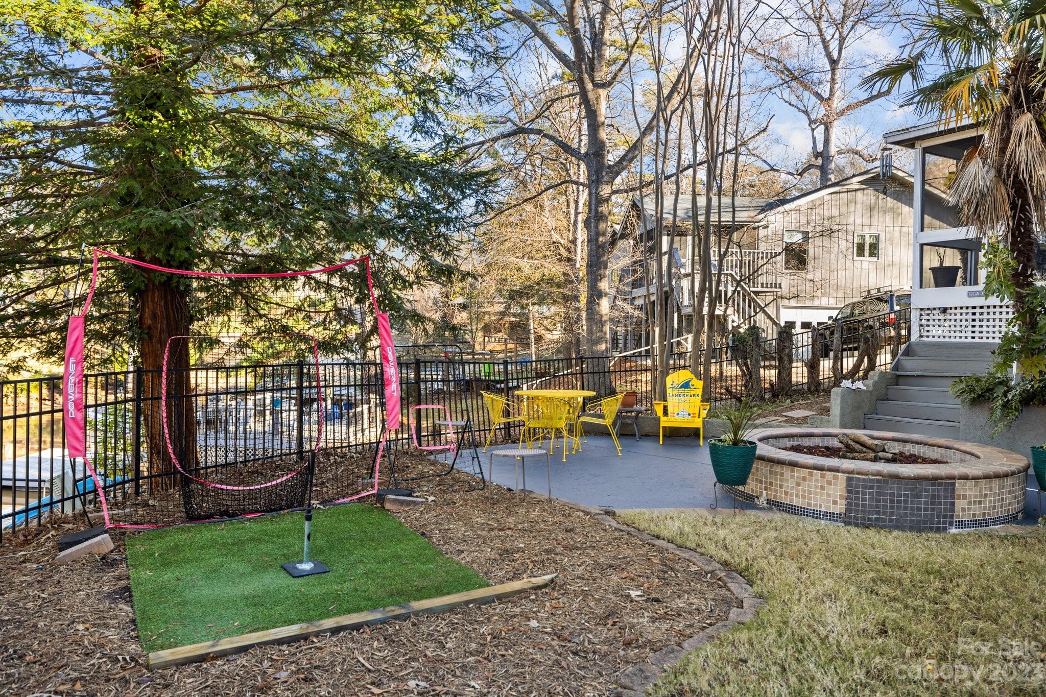 Tega Cay - Residential