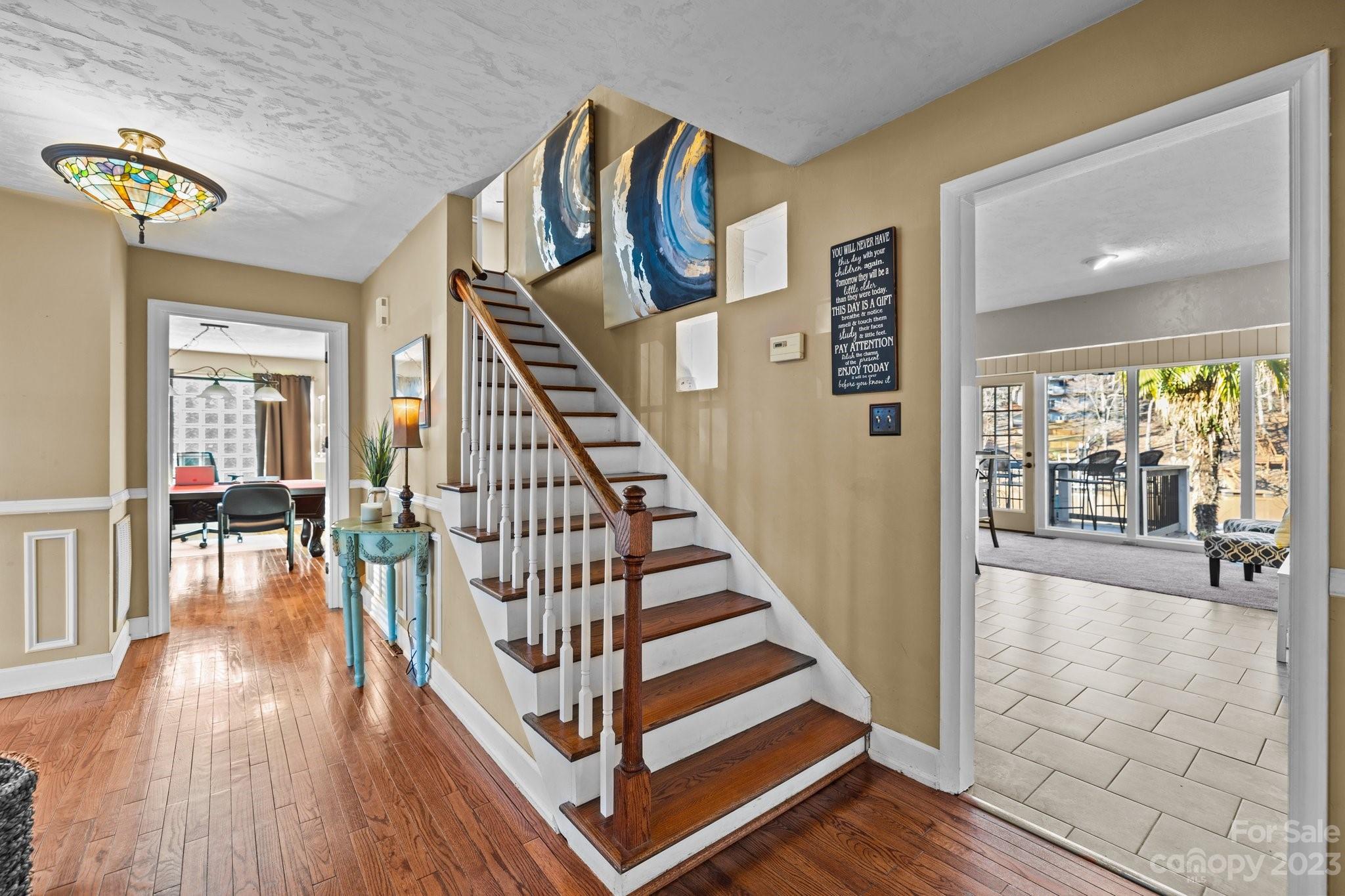 Tega Cay - Residential