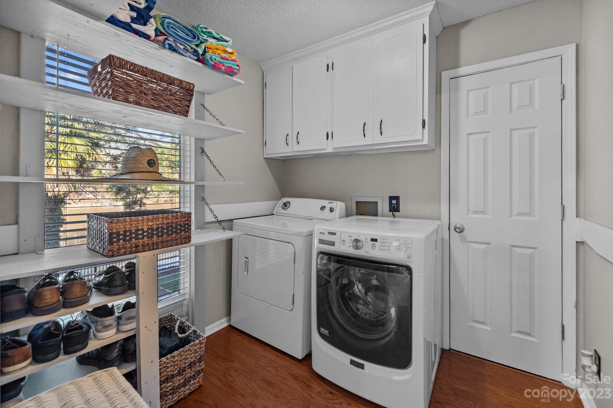 Tega Cay - Residential