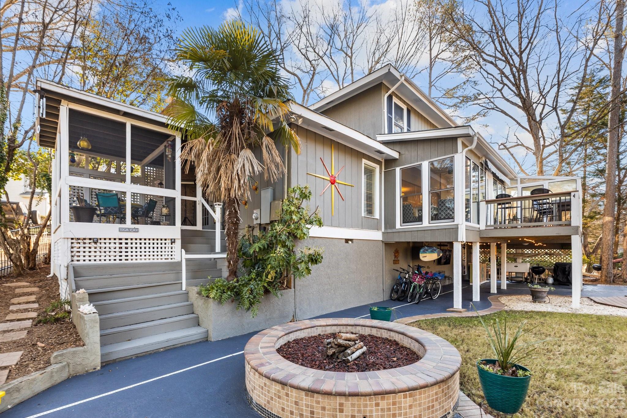 Tega Cay - Residential