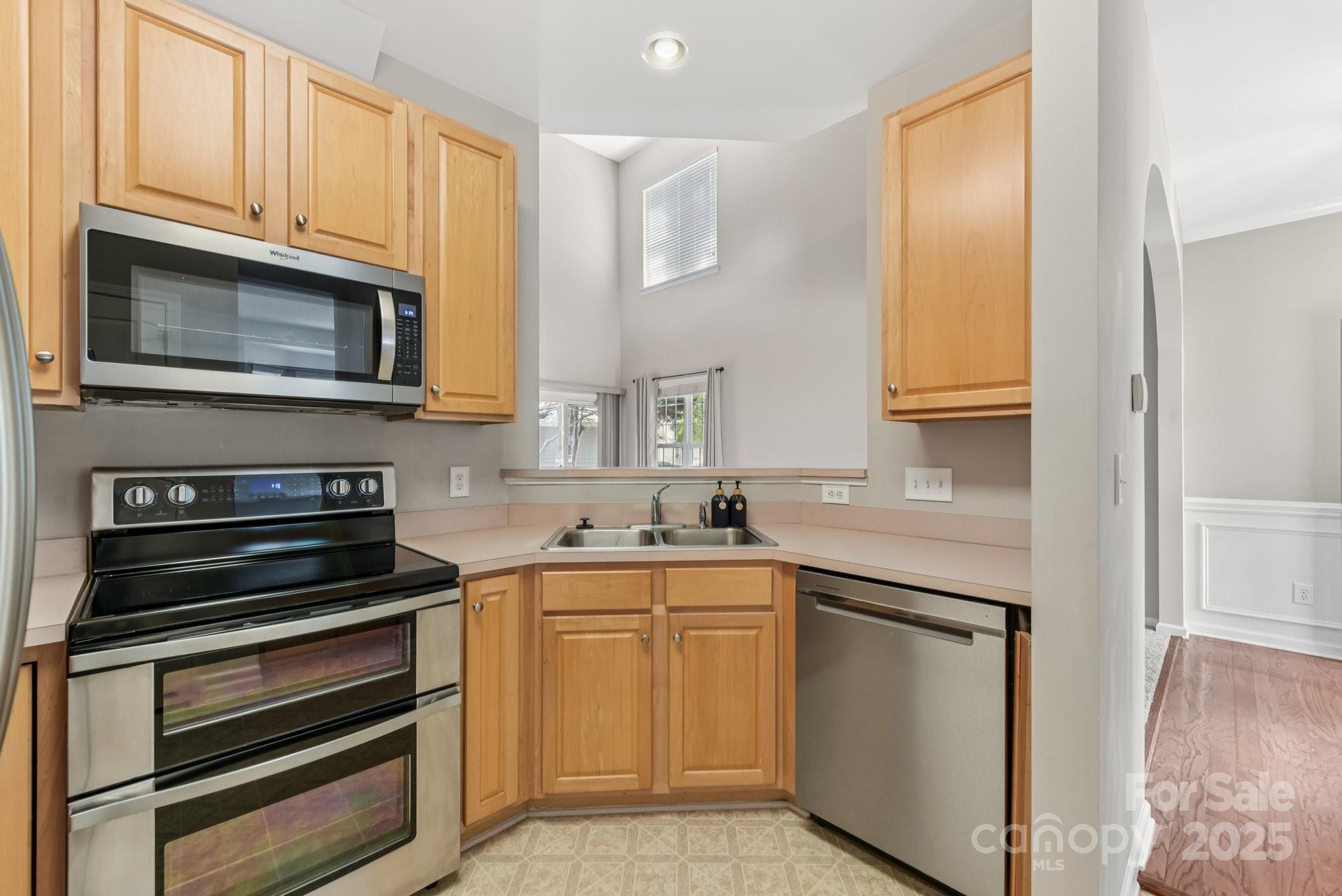 6506 Avonlea Court