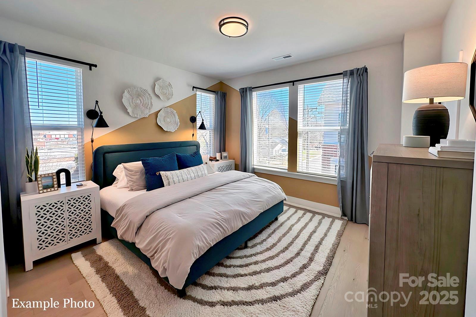 1045 Northend Drive 34