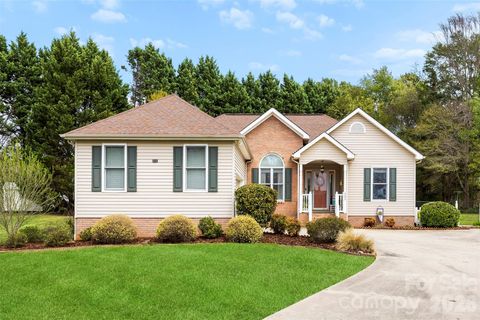 909 Blackburn Court Gastonia NC 28056