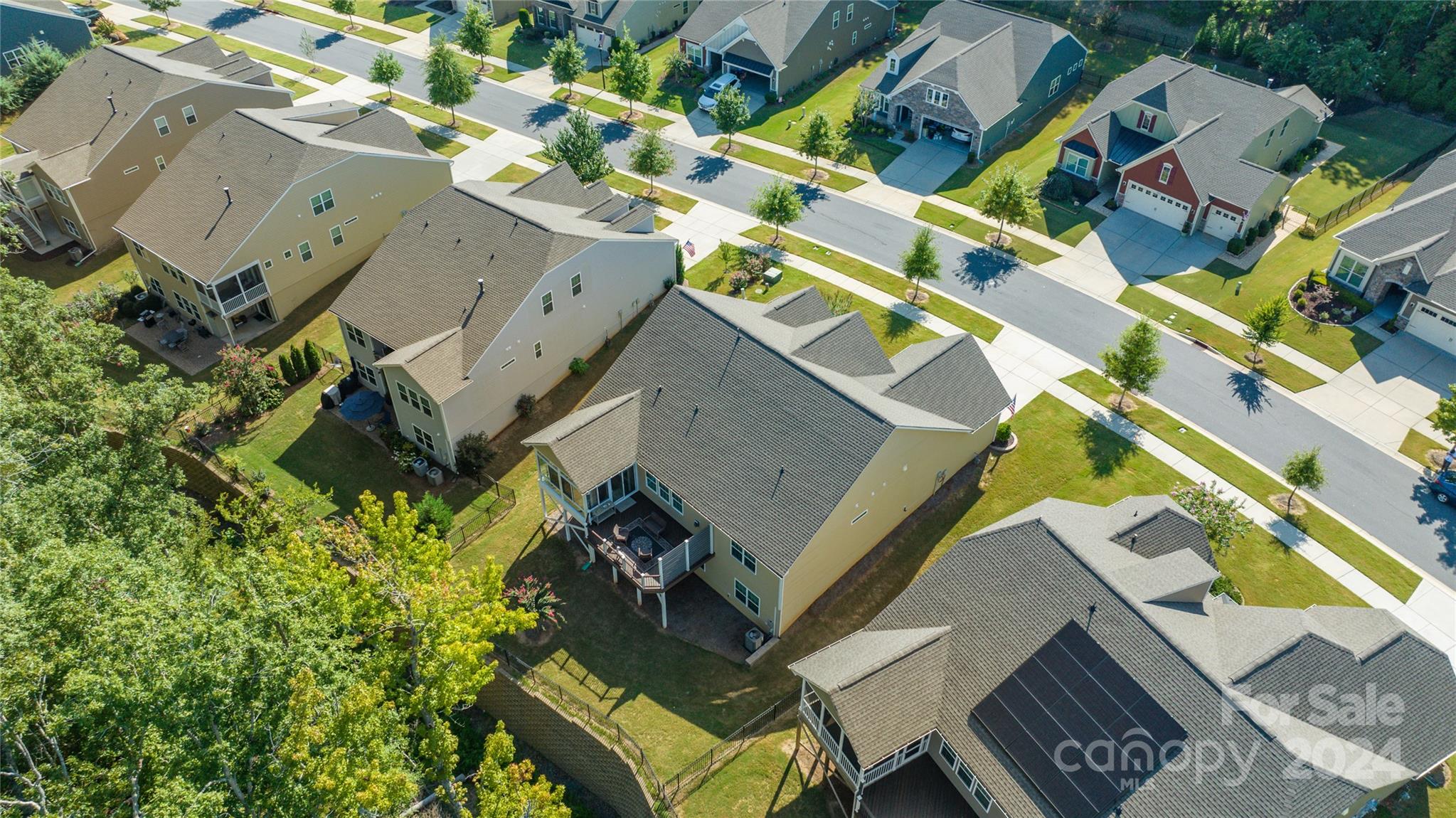 Tree Tops - Residential