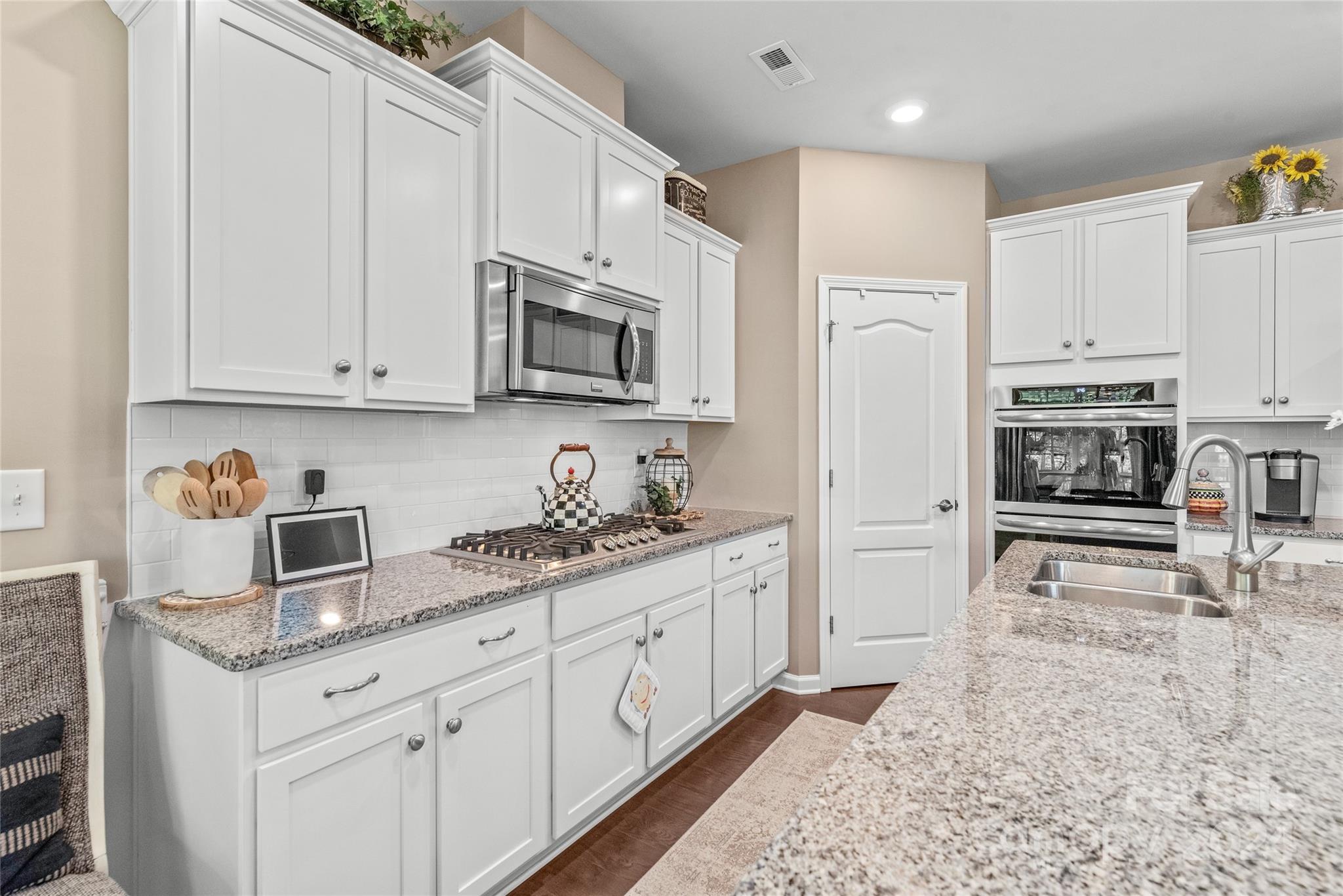 Tree Tops - Residential