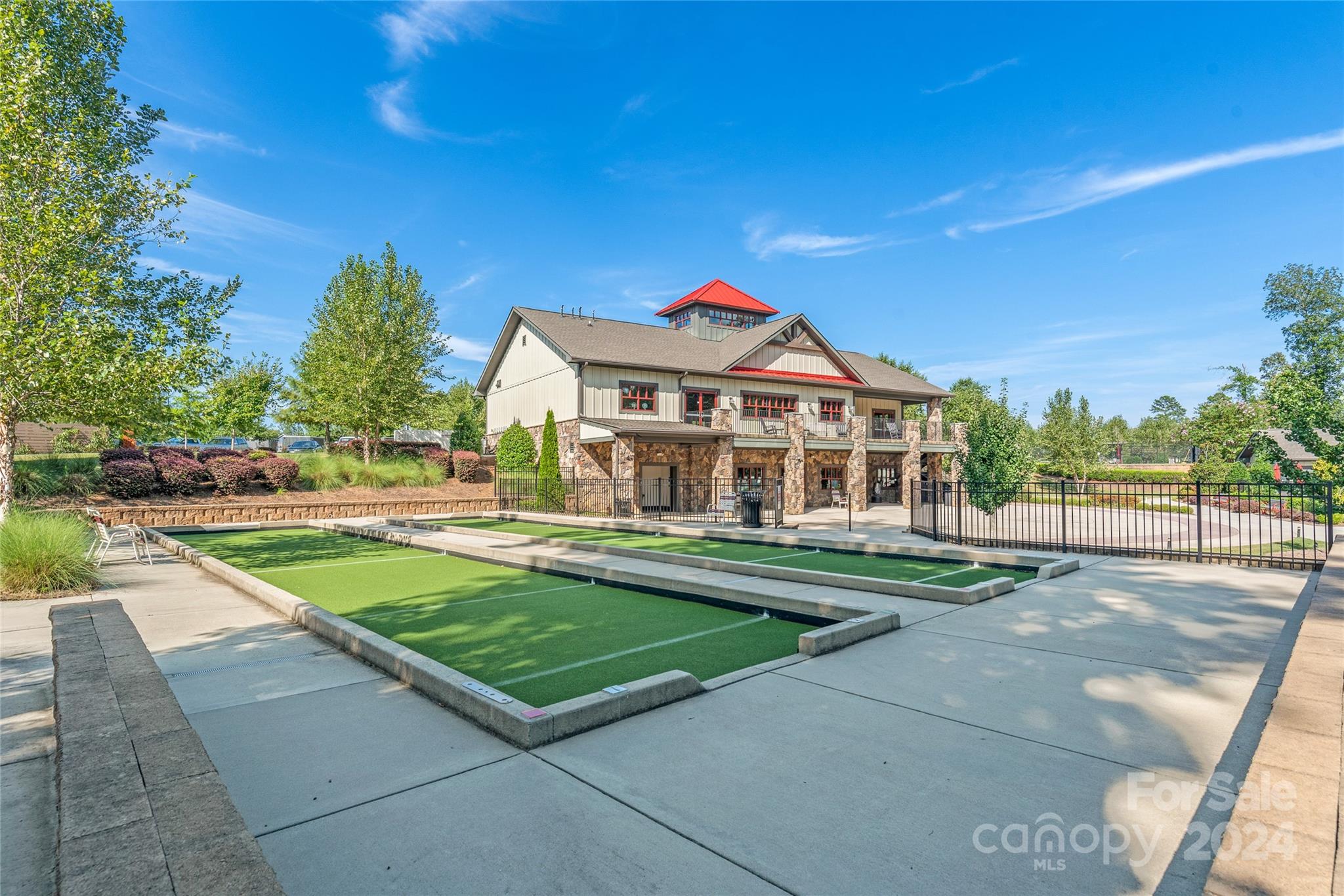 Tree Tops - Residential