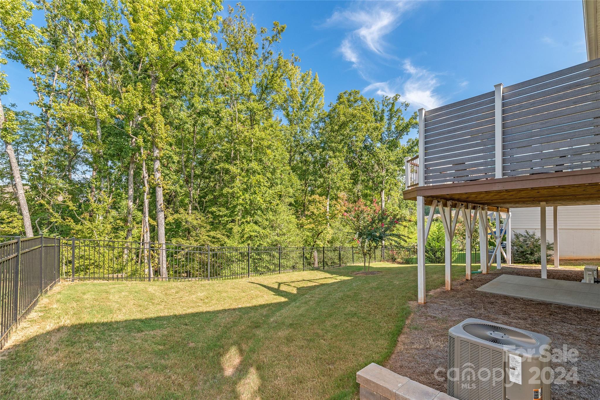 Tree Tops - Residential