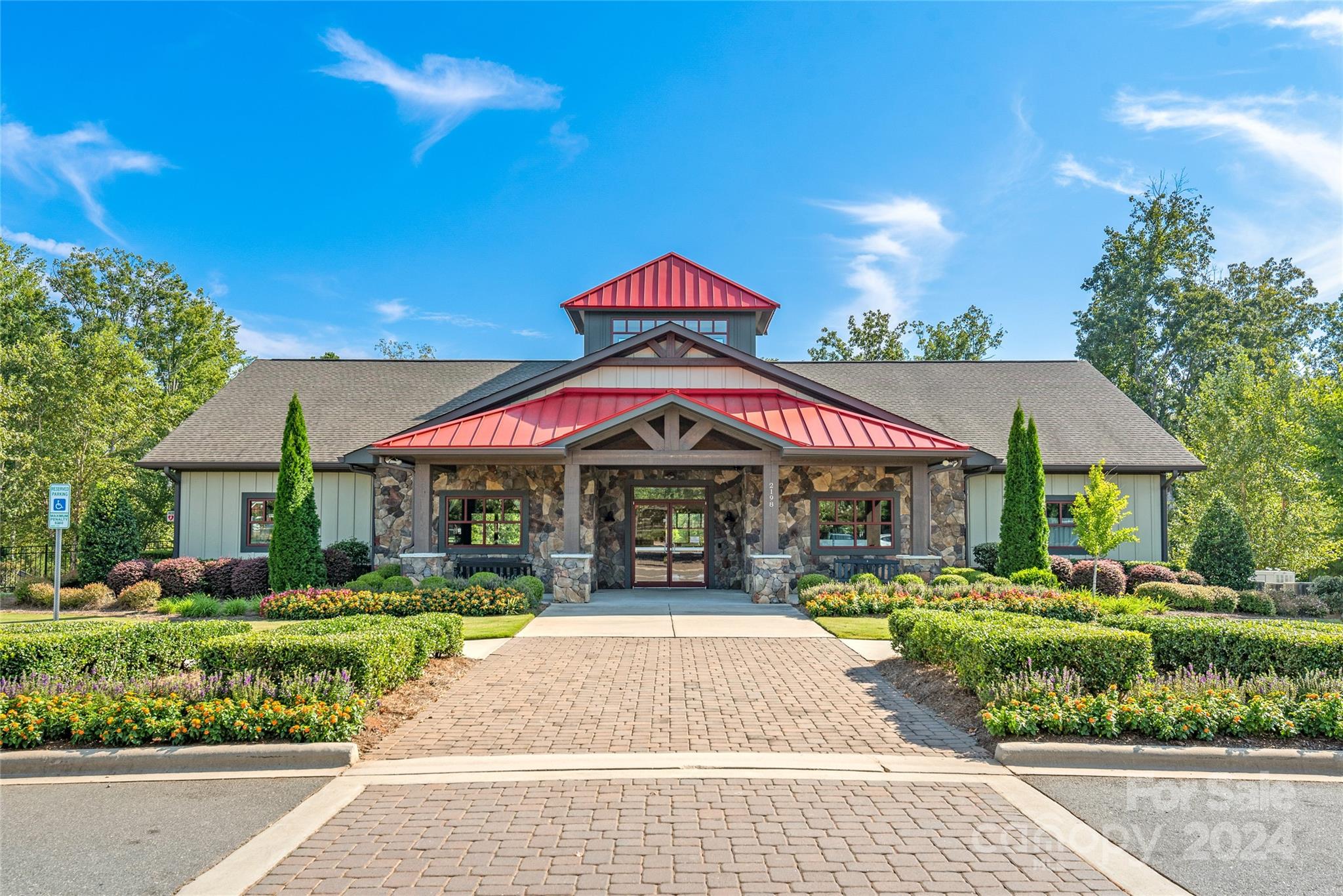Tree Tops - Residential